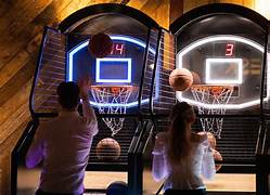 Teen birthday parties at GR8 Social